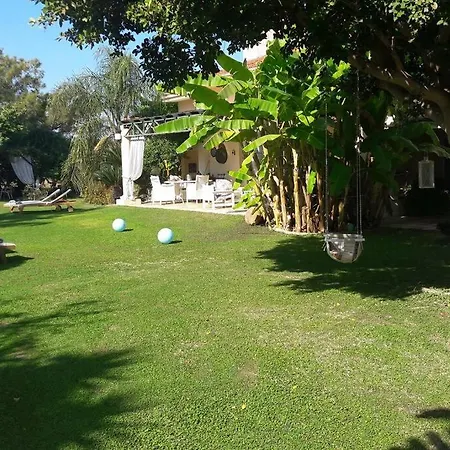 Villa In Paradise Ziparion Exterior photo
