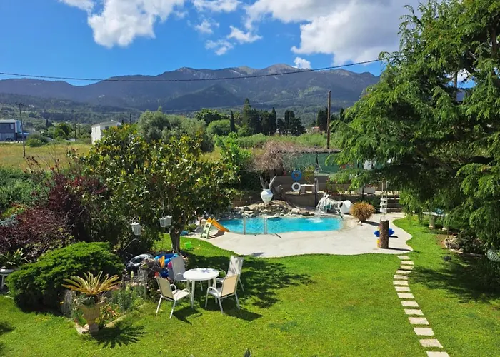 Villa In Paradise